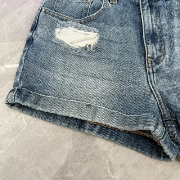 Women’s PacSun Distressed High Rise Mom Short Jean Shorts Size 26 - Picture 8 of 15